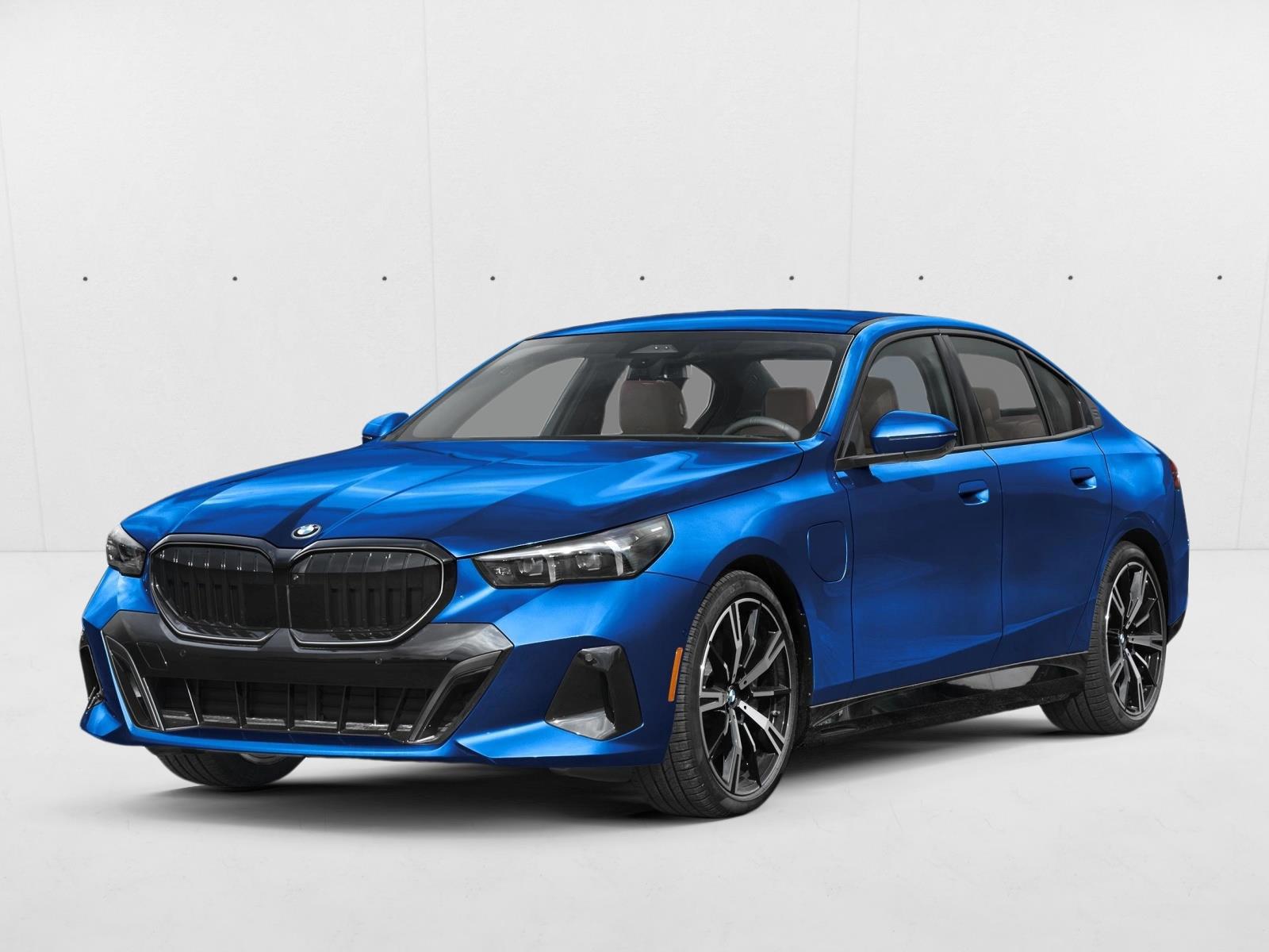 Thumbnail: 2027 BMW 5 Series - 1