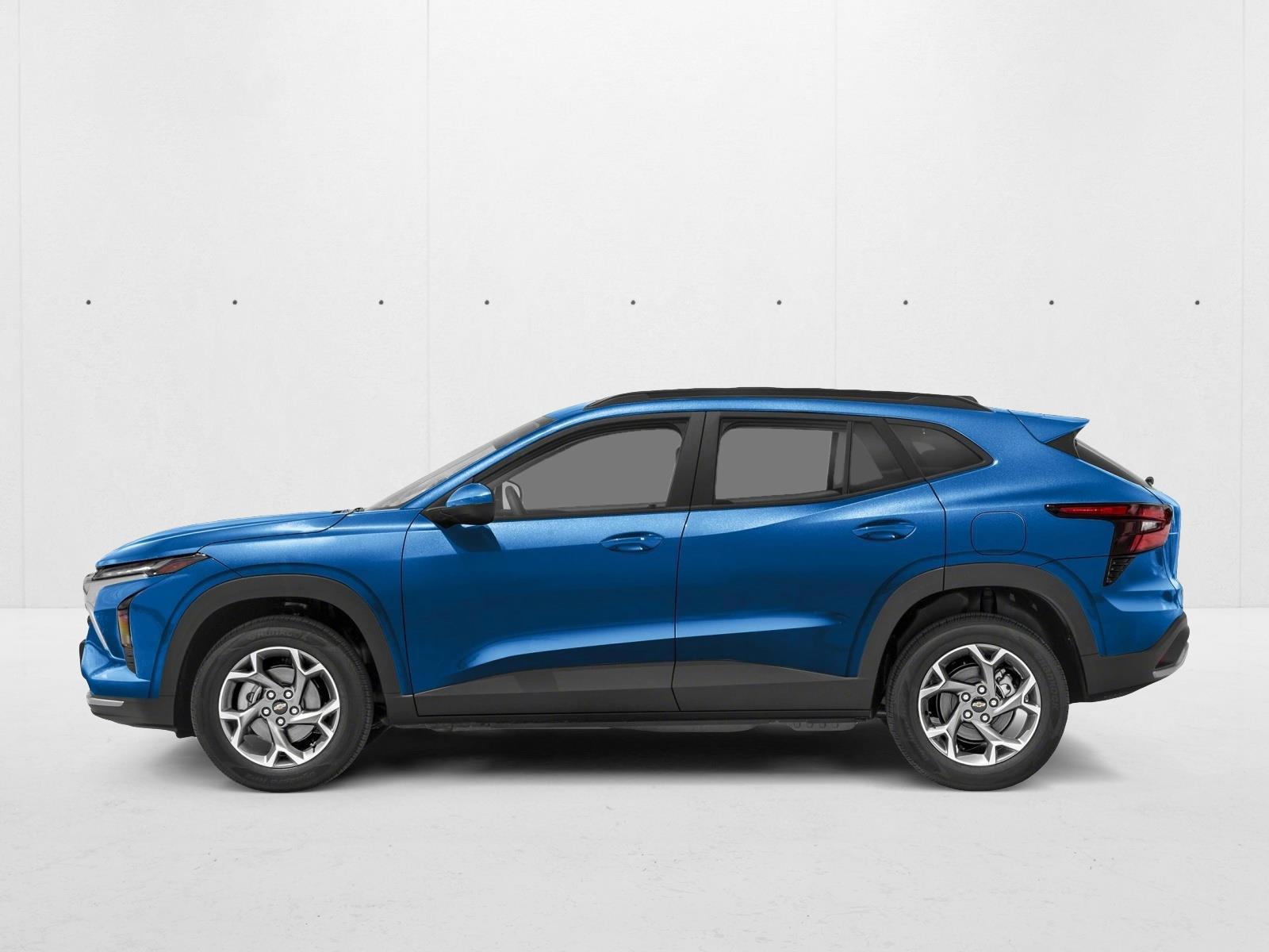 Thumbnail: 2026 Chevrolet Trax - 2