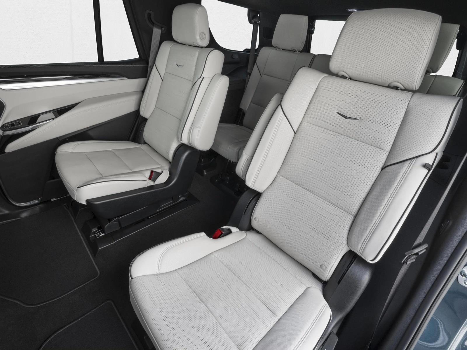 2027 Cadillac Escalade Sport - Photo 9