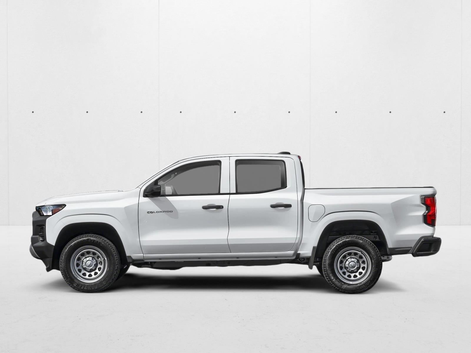 Thumbnail: 2026 Chevrolet Colorado - 2