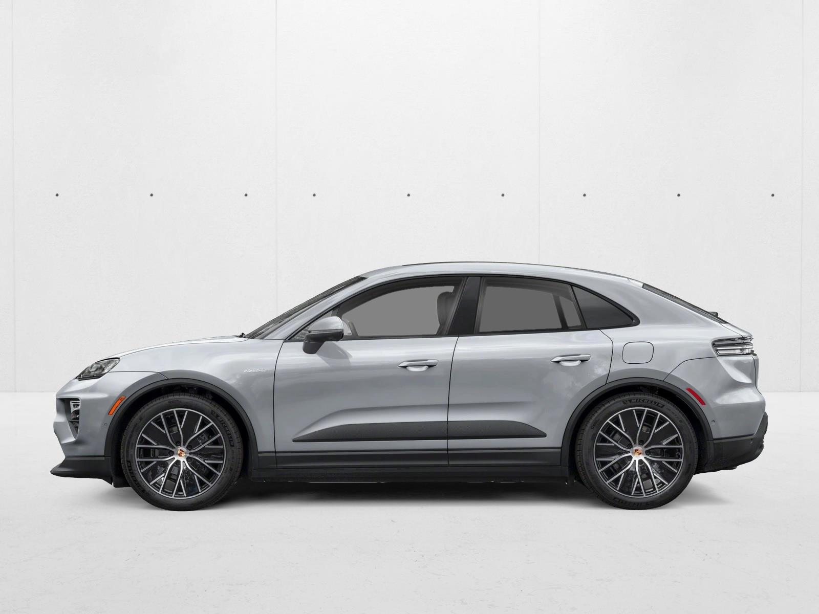 Thumbnail: 2026 Porsche Macan - 2