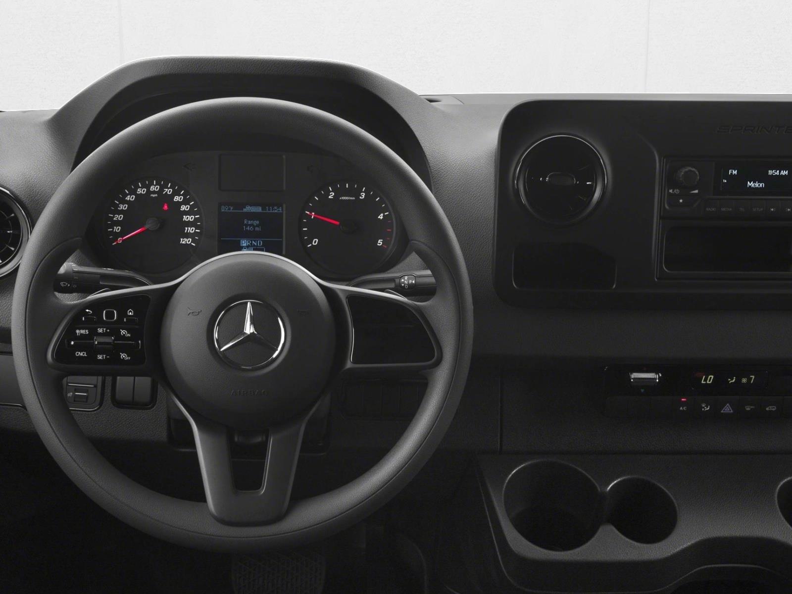 Thumbnail: 2026 Mercedes-Benz Sprinter - 3