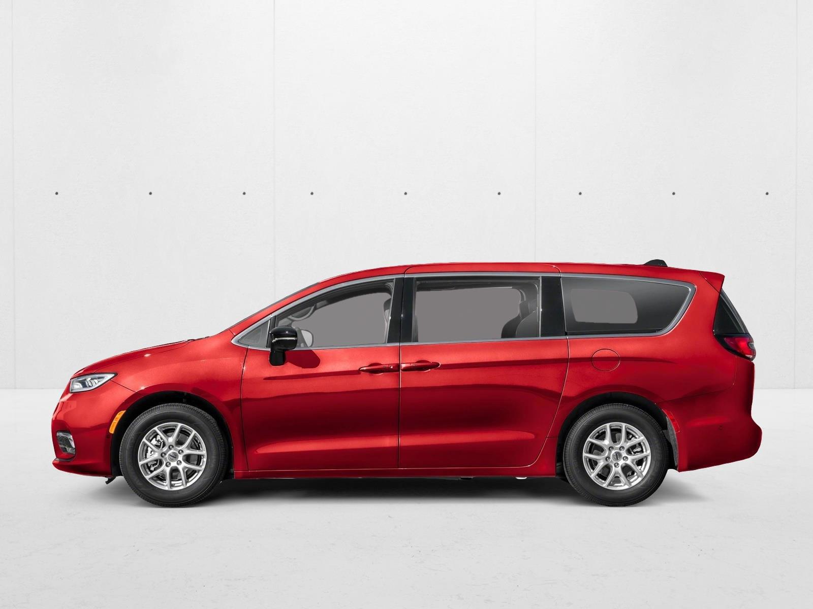 Thumbnail: 2026 Chrysler Pacifica - 2