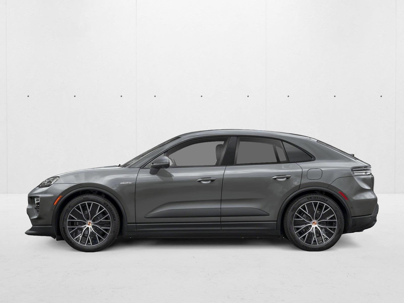 Thumbnail: 2026 Porsche Macan - 2