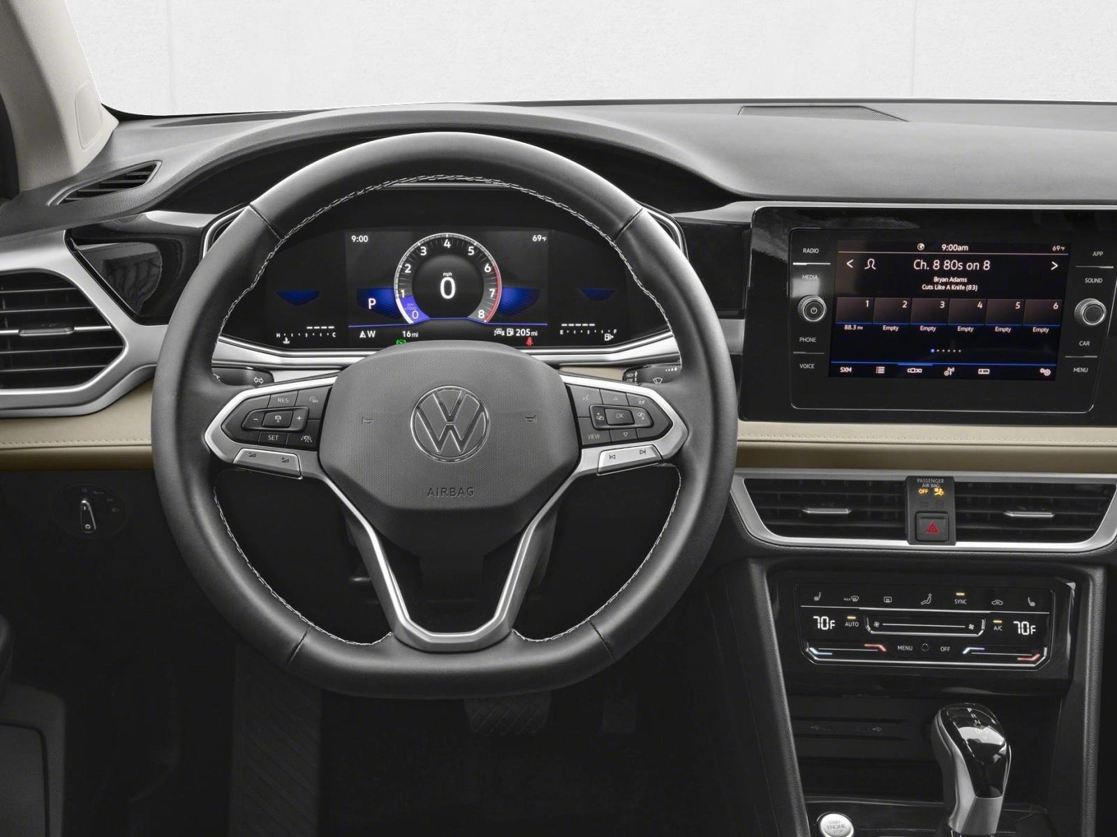Thumbnail: 2027 Volkswagen Taos - 3