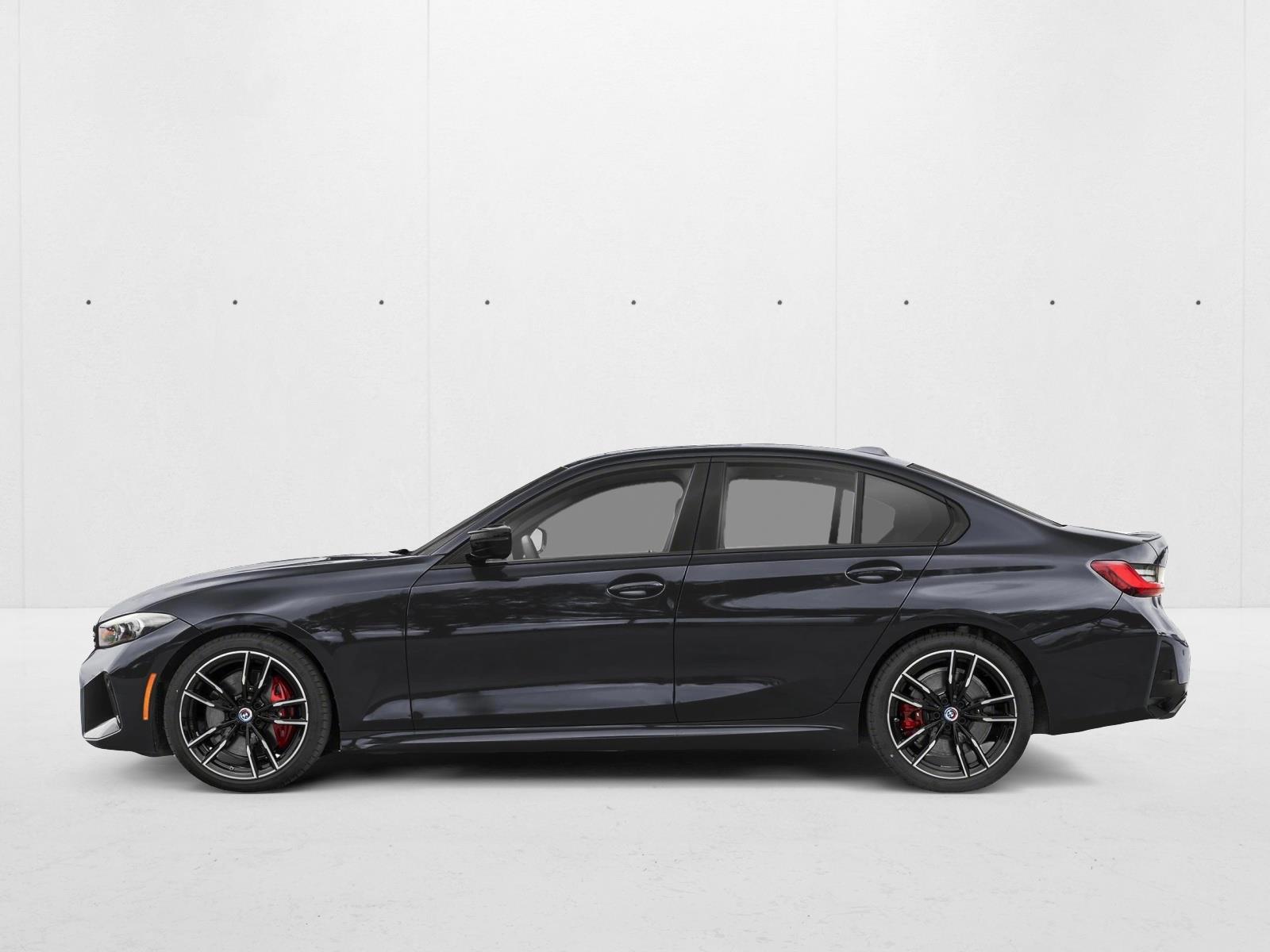 Thumbnail: 2026 BMW 3 Series - 2