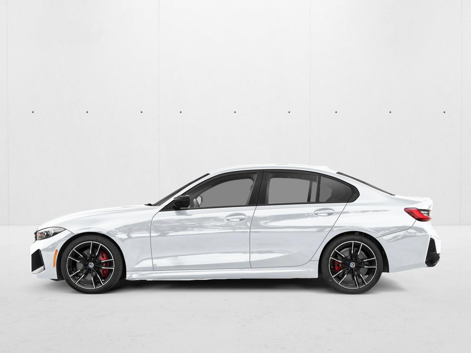 Thumbnail: 2026 BMW 3 Series - 2