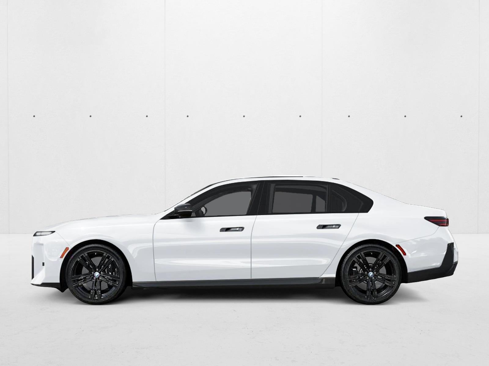 Thumbnail: 2027 BMW 7 Series - 2