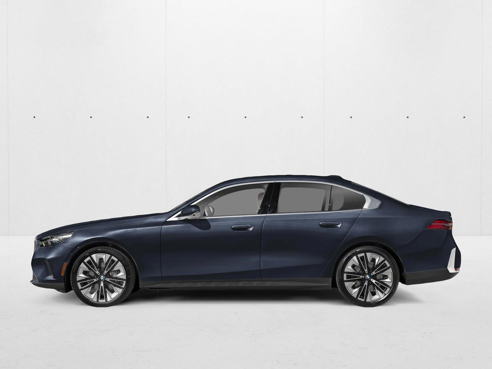 Thumbnail: 2027 BMW 5 Series - 2