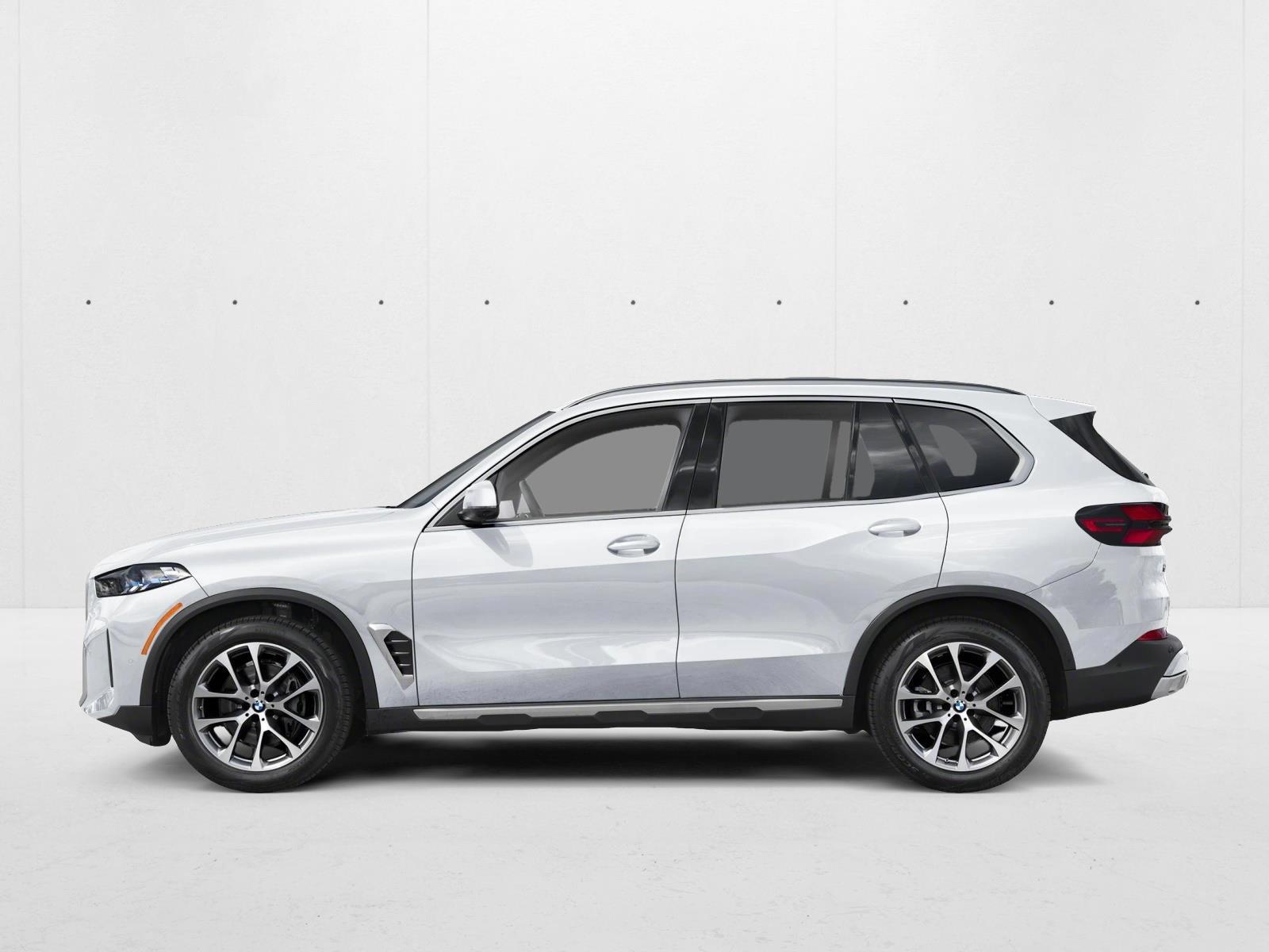 Thumbnail: 2027 BMW X5 - 2