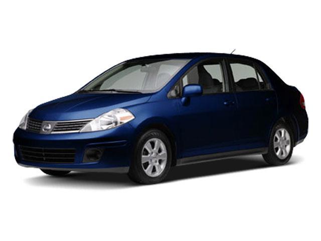 2009 Nissan Versa Base