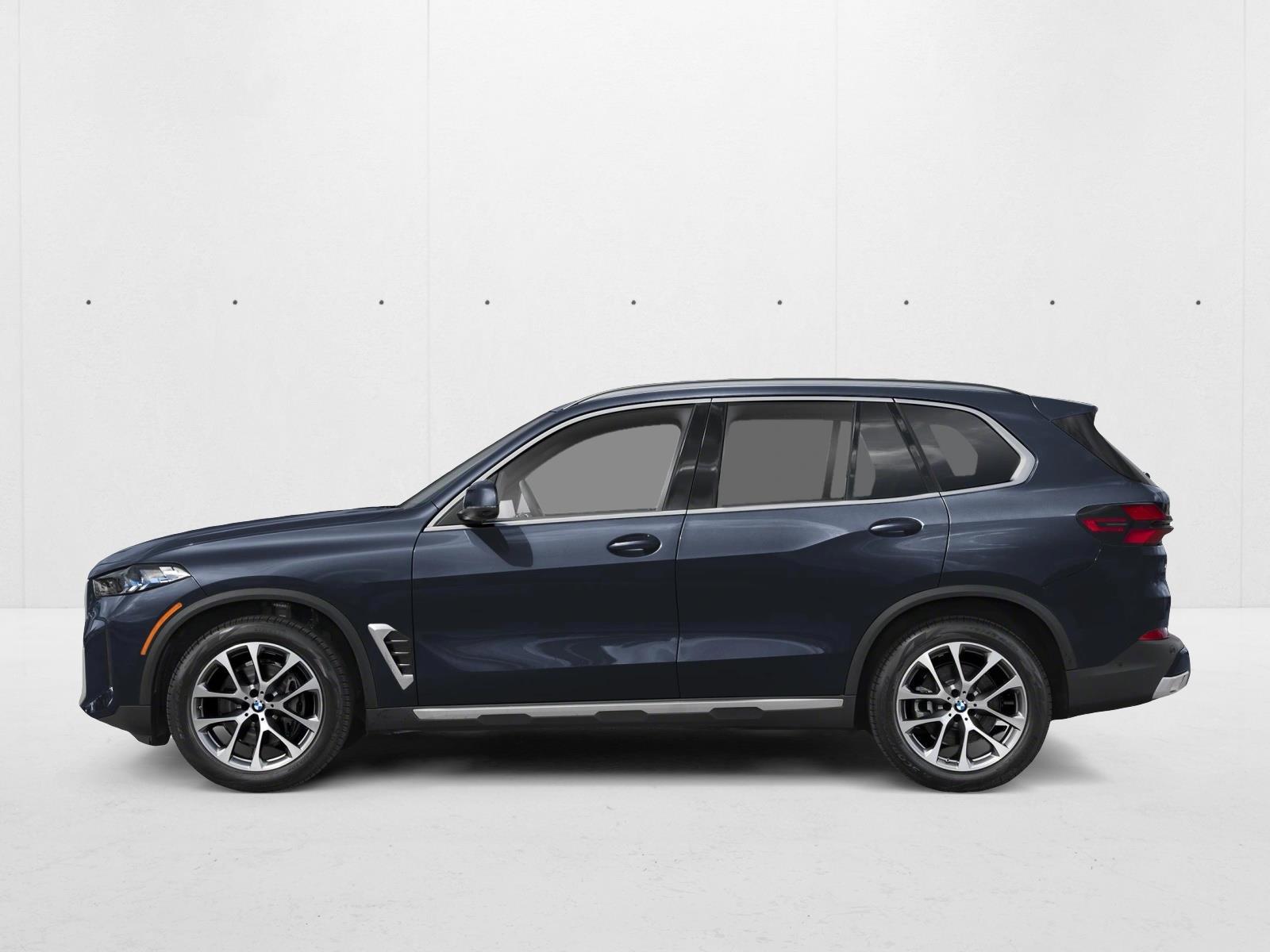 Thumbnail: 2027 BMW X5 - 2
