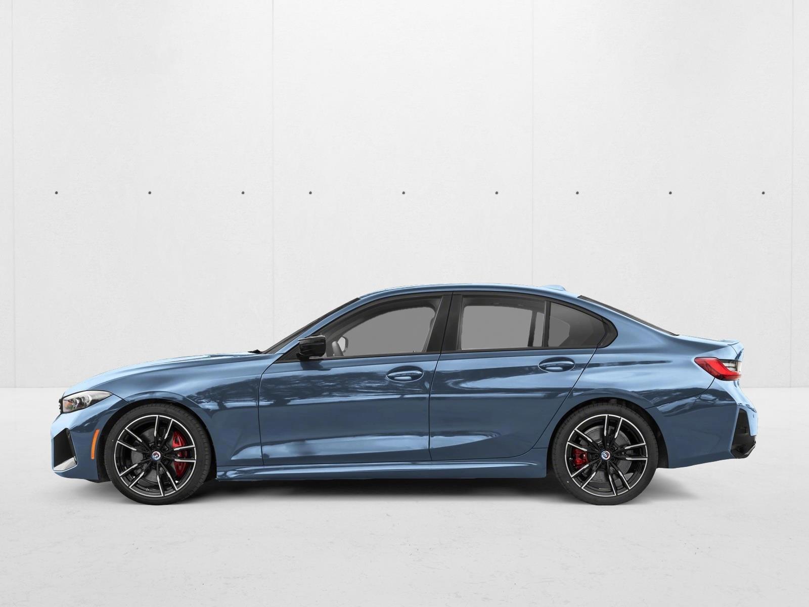 Thumbnail: 2026 BMW 3 Series - 2