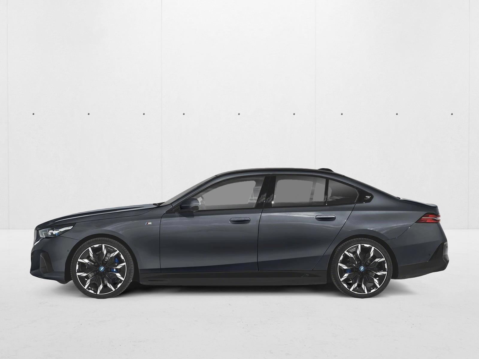 Thumbnail: 2027 BMW i5 - 2